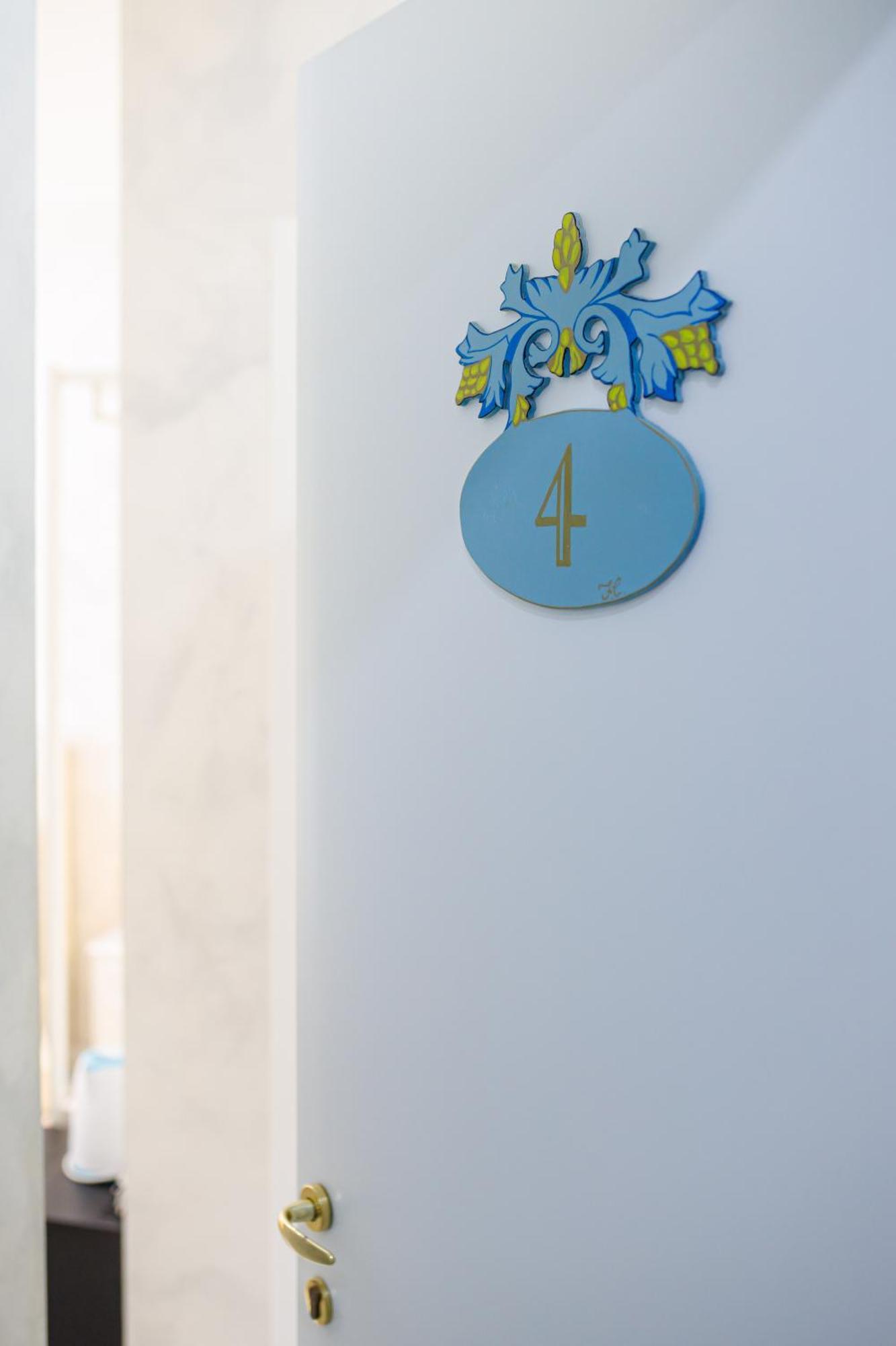 Alma Adry Bed & Breakfast Napoli Ngoại thất bức ảnh