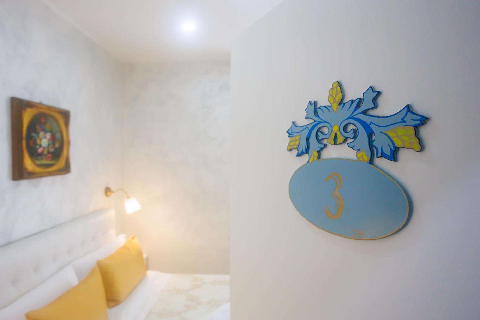 Alma Adry Bed & Breakfast Napoli Ngoại thất bức ảnh
