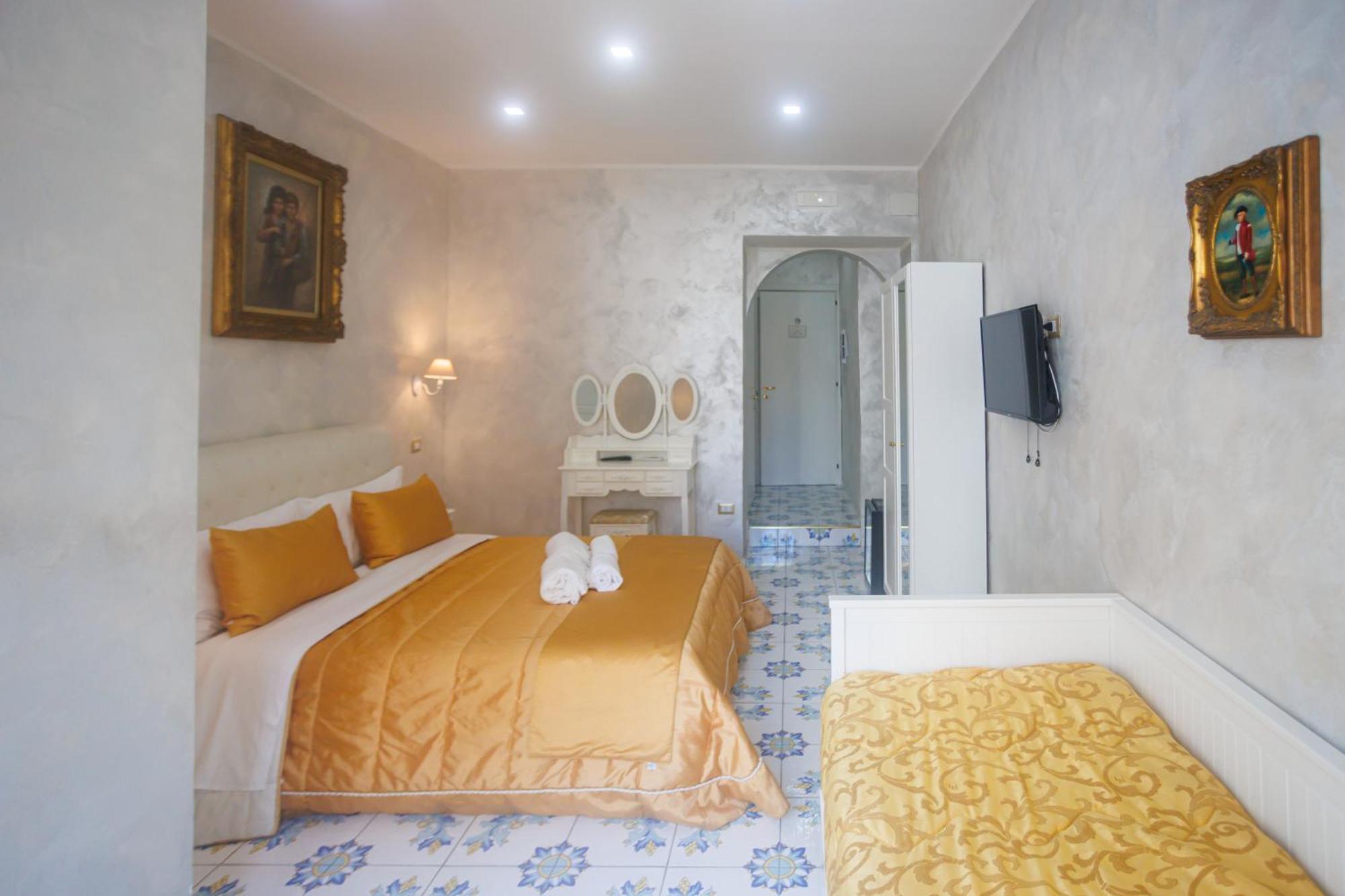 Alma Adry Bed & Breakfast Napoli Ngoại thất bức ảnh